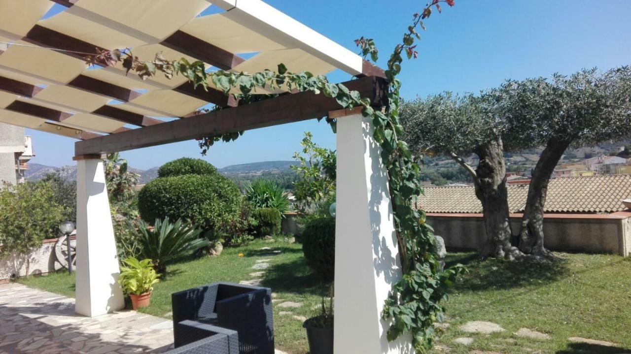 Appartamento Su Survaju Irgoli Buitenkant foto